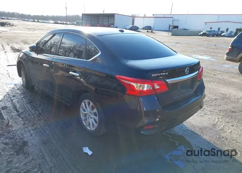 2018 Nissan Sentra S/Sl/Sr/Sv z USA, uszkodzony, nr VIN 3N1AB7AP9JL645399